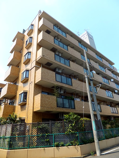 ライオンズプラザ相模大野2番館の外観