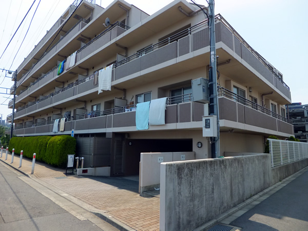 日神パレステージ相模大野の外観