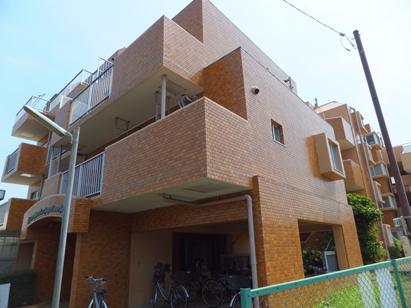 ライオンズマンション相模大野第３の外観