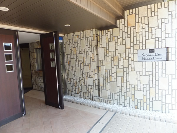 エンゼル相模大野マナーハウスの外観