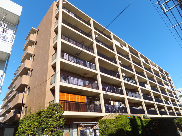 セントラルガーデン港北の外観