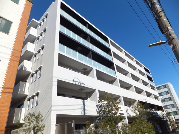 レアシス港北ブライトプレイスの外観