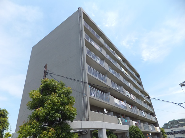 パークヒルズ鷺沼の外観