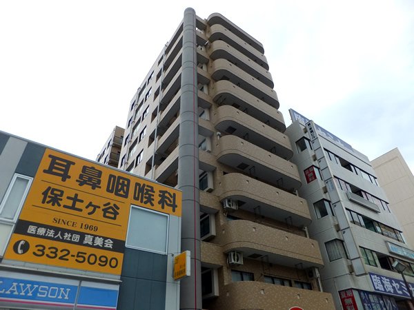 フローレンスパレス保土ヶ谷駅前の外観