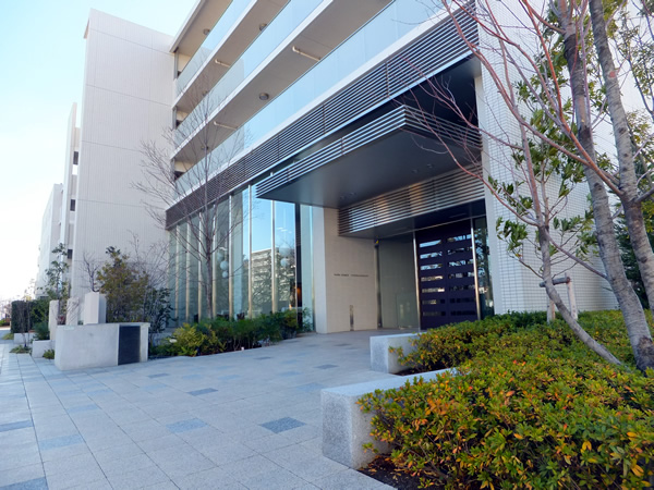 パークホームズ日吉本町の外観