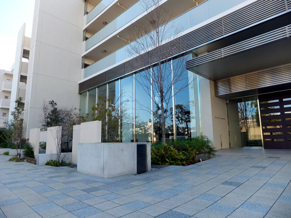 パークホームズ日吉本町の外観