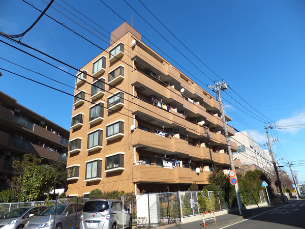 ライオンズマンション日吉第10の外観