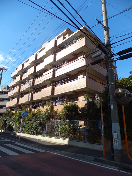 ライオンズマンション日吉第10の外観