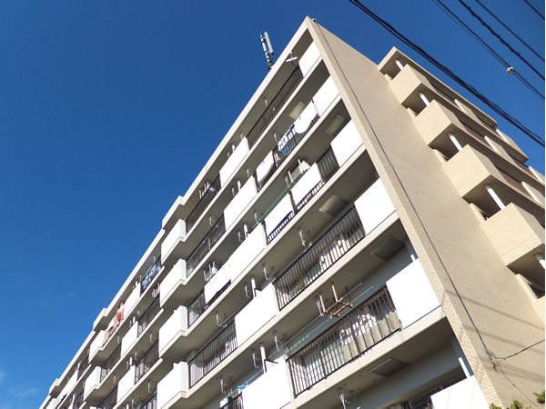 コープ野村日吉の外観