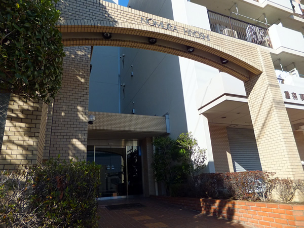 コープ野村日吉の外観