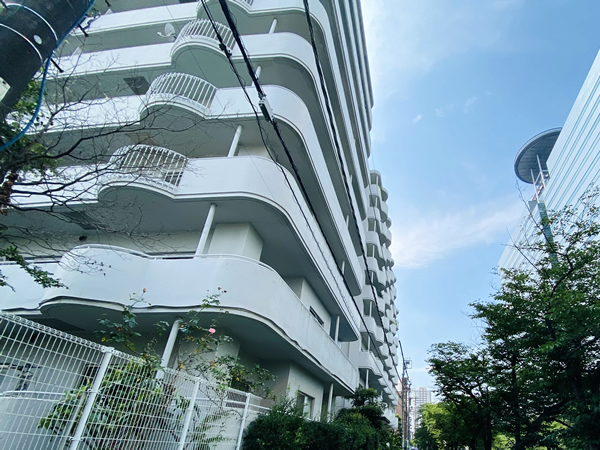 ハイネス目黒の外観