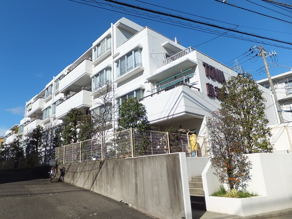 藤和日吉コープの外観