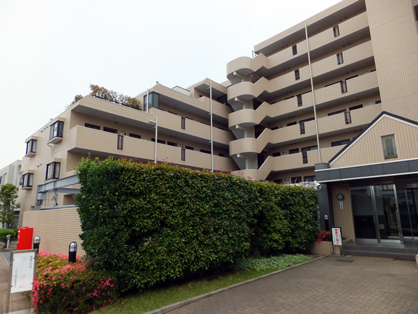 東急ドエルアルス相模大野の外観