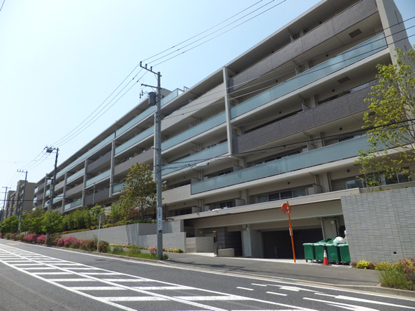 シャリエたまプラーザの外観