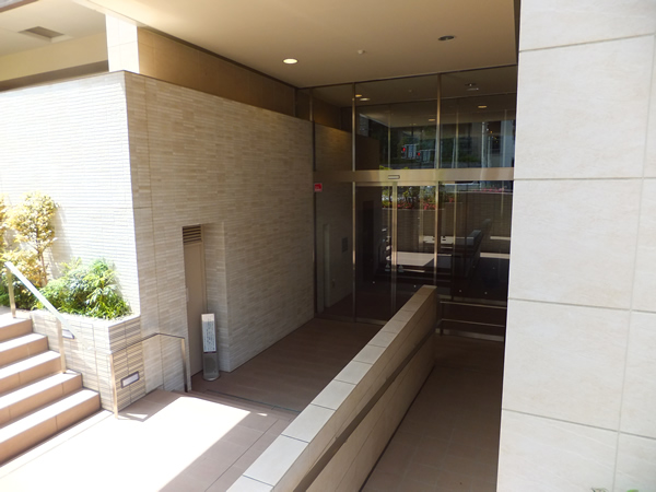 シャリエたまプラーザの外観