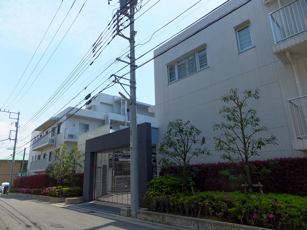 ブランズたまプラーザ美しの森カレンスの外観