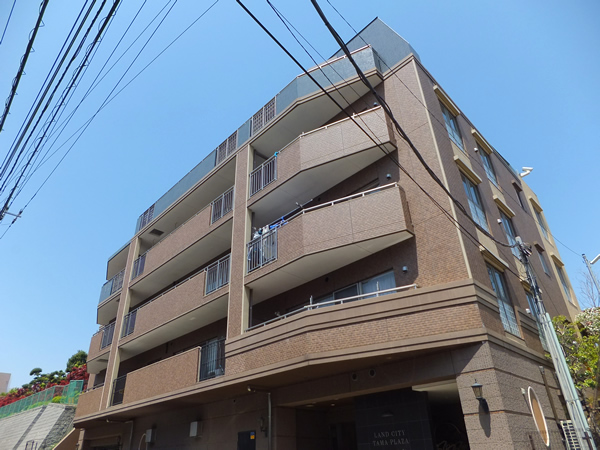 ランドシティたまプラーザブリティッシュガーデンの外観