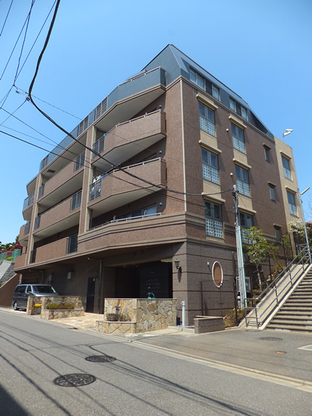 ランドシティたまプラーザブリティッシュガーデンの外観