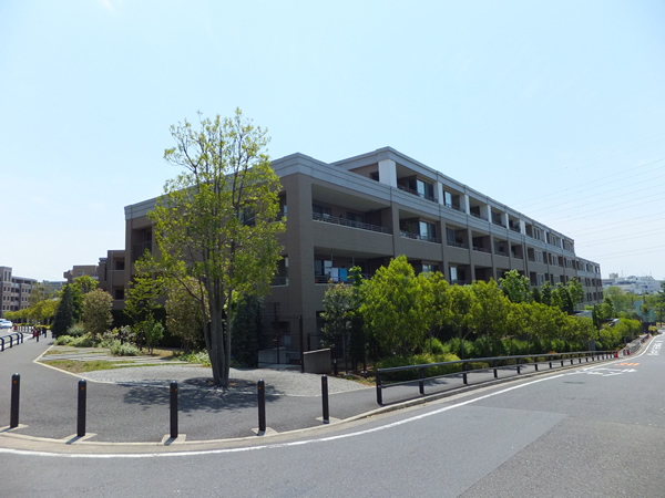 ドレッセ美しの森フロラージュウエストヒルの外観