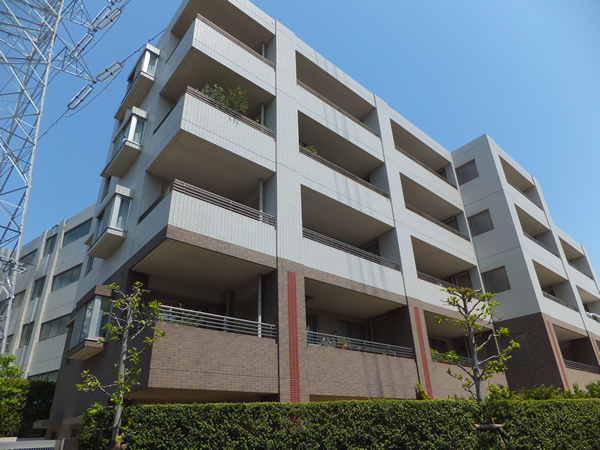 セレアス美しが丘パティアの外観