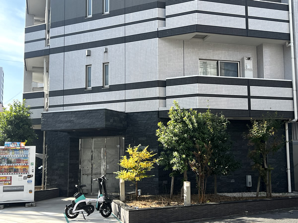 アゼスト中野新橋の外観