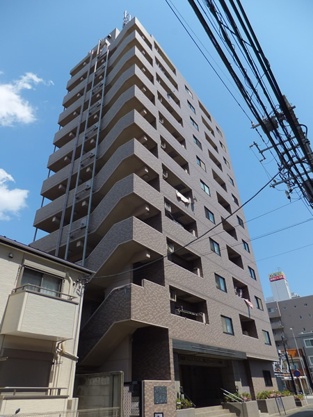 セレナハイム花月園の外観