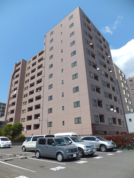 クリオ鶴見8番館の外観