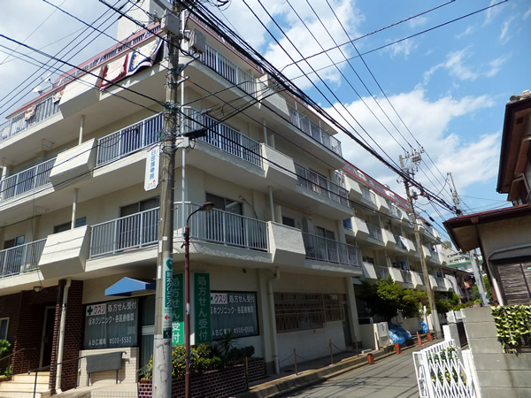 花月園ローズプラザの外観