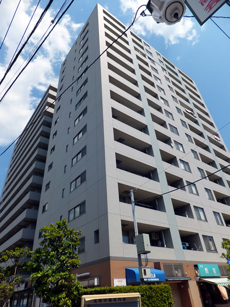 ネオマイムステーションスクエアの外観