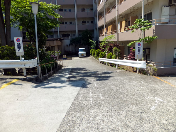 鶴見常緑ハイツの外観