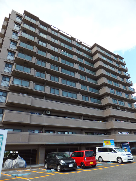 ナイスシティアリーナ横濱鶴見の外観