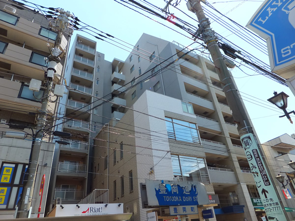 ベイヒルズ鶴見豊岡の外観