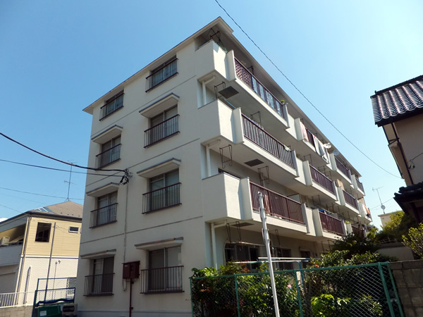 ニューハイツ北寺尾の外観