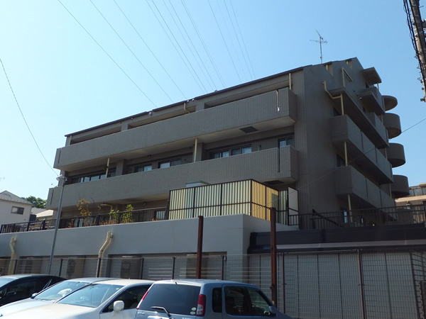 コスモ綱島グランステージの外観