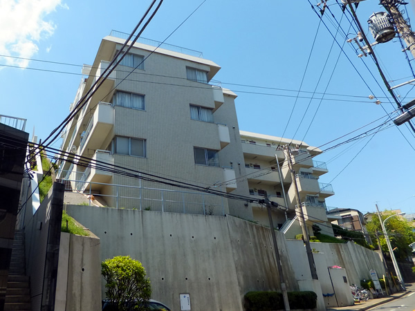 鶴見リリエンハイムの外観