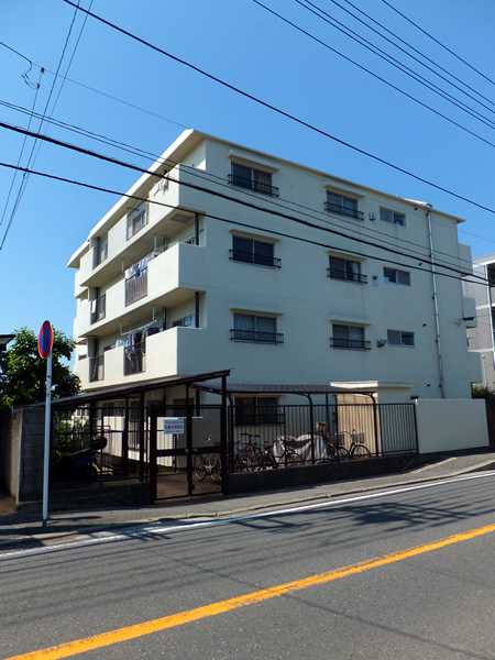 東建北寺尾ハイツの外観