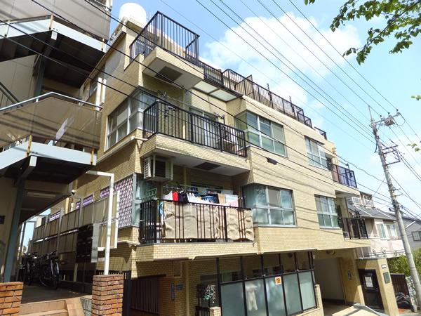 ライオンズマンション鷺沼第2の外観