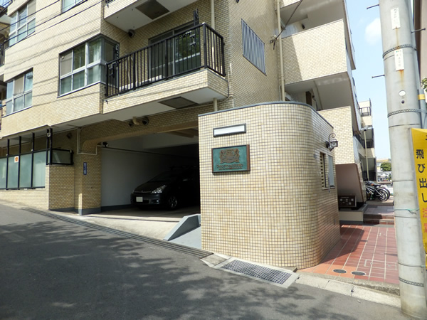 ライオンズマンション鷺沼第2の外観