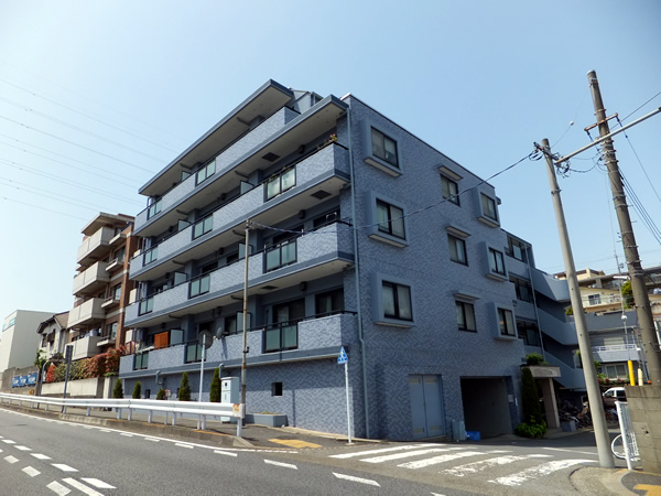 セザール第5鷺沼の外観