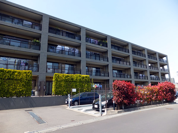 パークホームズ鷺沼2丁目ヒルトップの外観