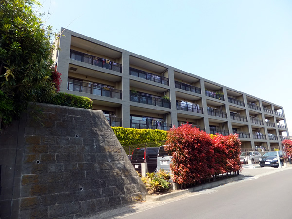 パークホームズ鷺沼2丁目ヒルトップの外観