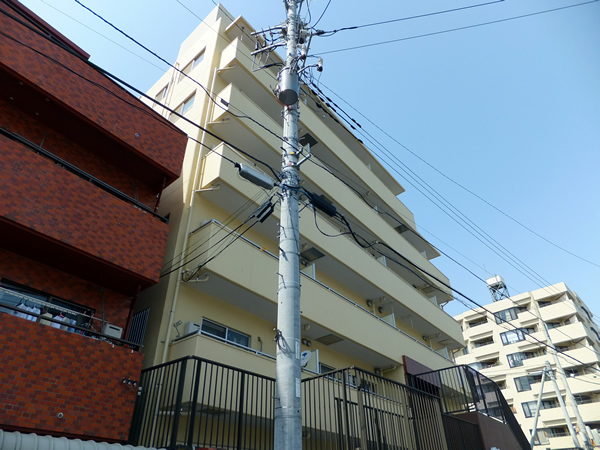 第2内匠マンションの外観