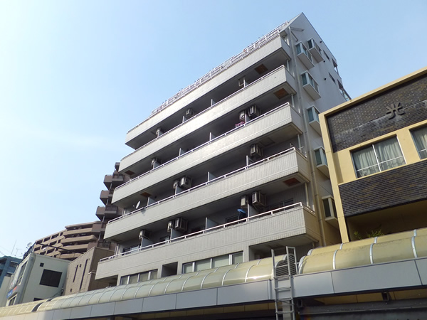 グローリア初穂相模原の外観