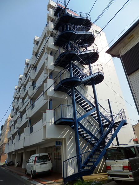 ニュー鹿沼ハイツの外観