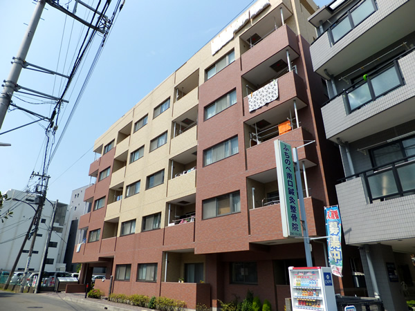 アスティオン鹿沼公園の外観