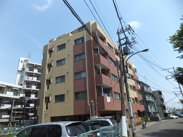 アスティオン鹿沼公園の外観