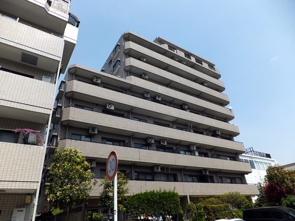 ライオンズマンション淵野辺駅前の外観