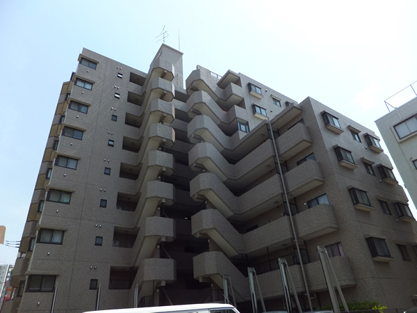 ライオンズマンション淵野辺駅前の外観