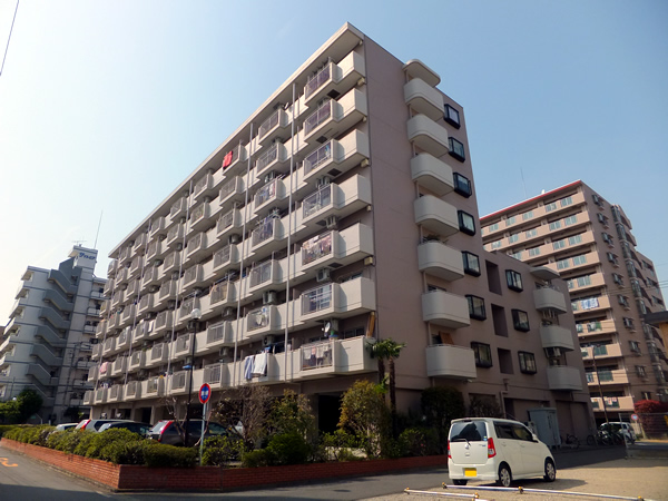 チサンマンション鹿沼公園の外観