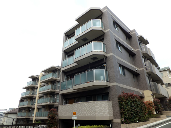 ベルジェンド青葉の外観